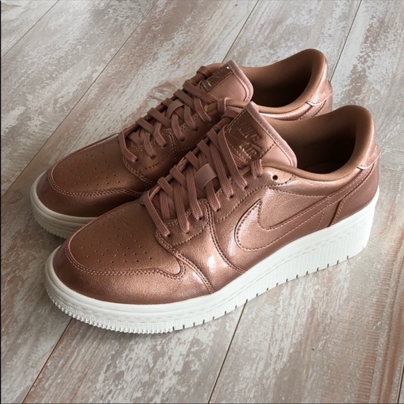 NWT Nike Air Jordan rose gold - Picture 5 of 8